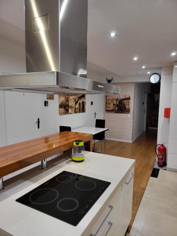 Amber Apartament 127 Cracovie Extérieur photo